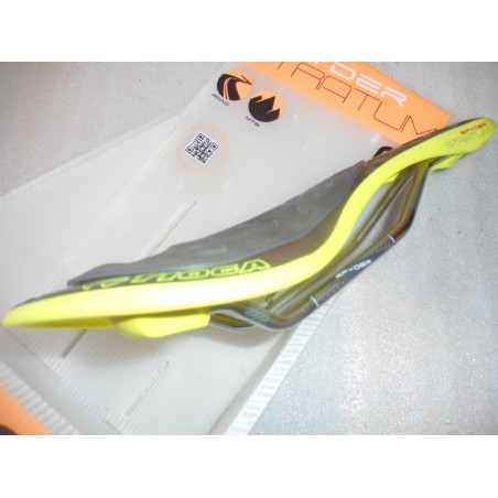 Selle TIOGA ''Spyder Stratum'' Jaune 180gr