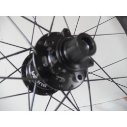 Roues 15X110 / 12X148 Arrière Sun Ringlé Bubba Jante Mavic XM 1030 29''