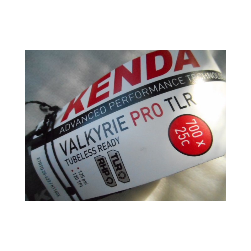 Pneu Tubeless Ready Kenda TS 25 noir Valkyrie PRO TLR