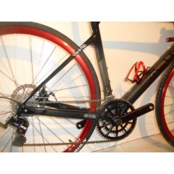 Velo Complet CADRE ET FOURCHE ROUTE CARBONE 700 DISQUE NOIR/NOIR