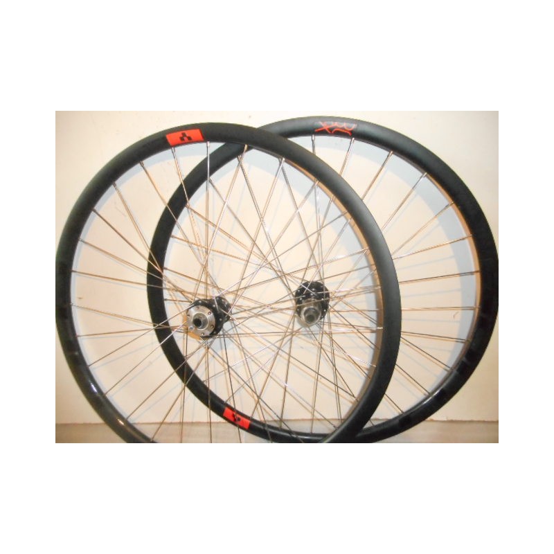 Occasion Roues Disques Route Gravel et Cyclo-cross Moyeux 6 trous