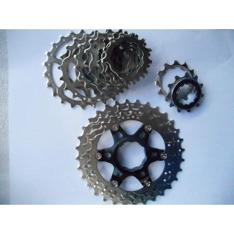 11X 32. Cassette 11Vitesses Shimano R7000 (105)