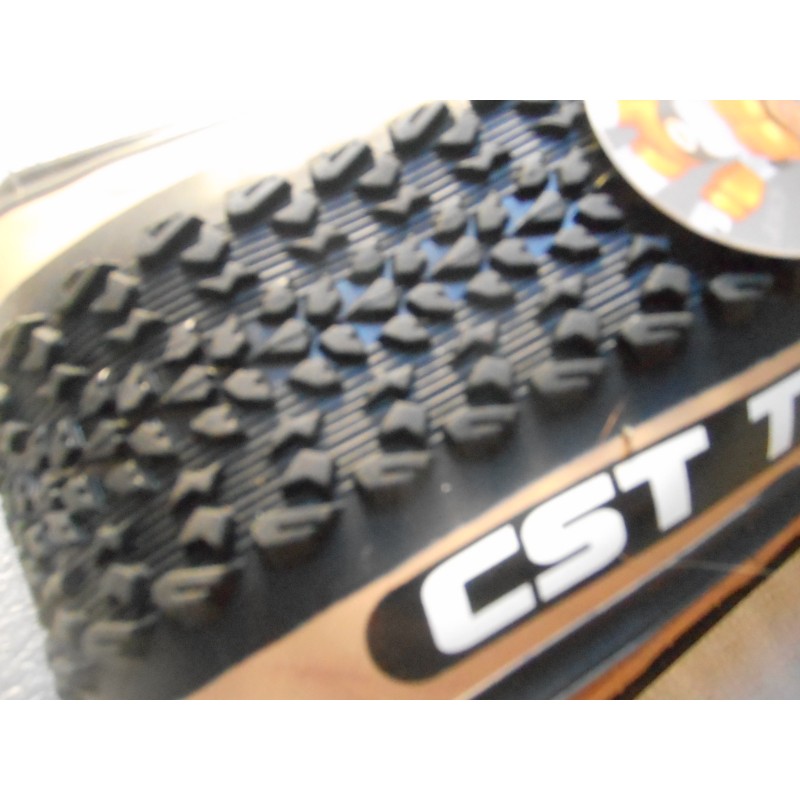 Pneu Gravel 42mm CST PIKA Tubeless Ready-560 gr