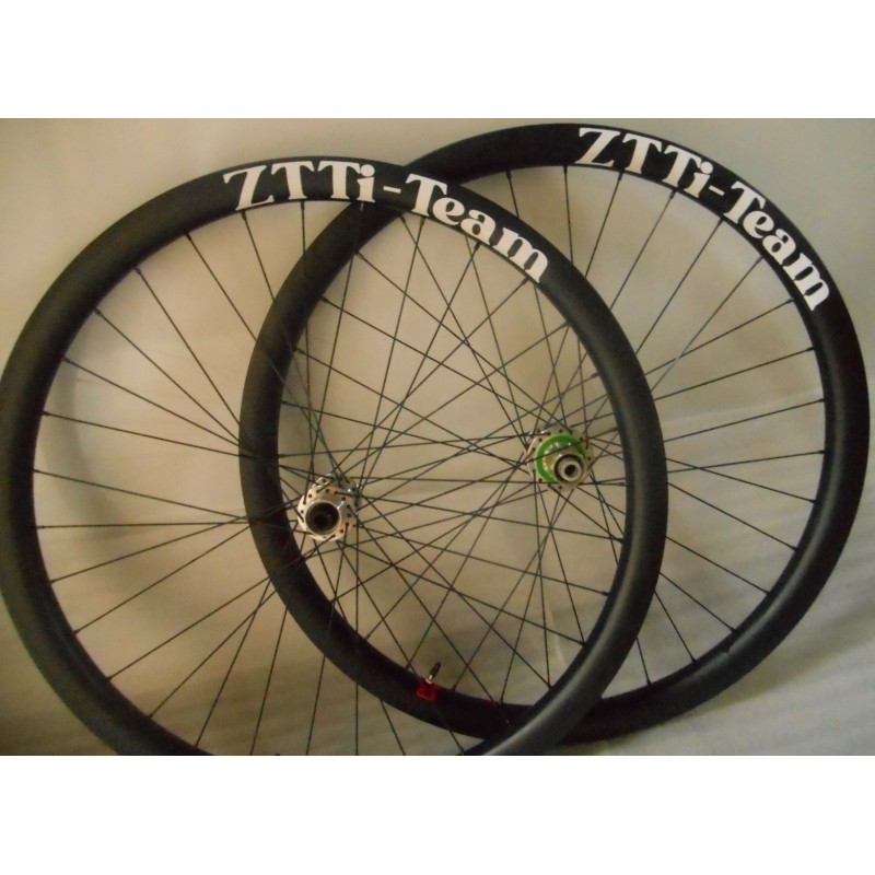 Roues Gravel Hope 32 trous à Pneus Disques / Jantes Carbone