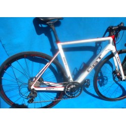Vélo Carbone CBT Shimano...
