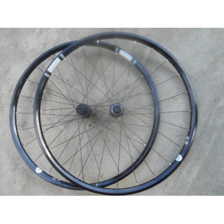 Roues ZTTi à Boyaux Disques jantes Aluminium Duke Cross Runner